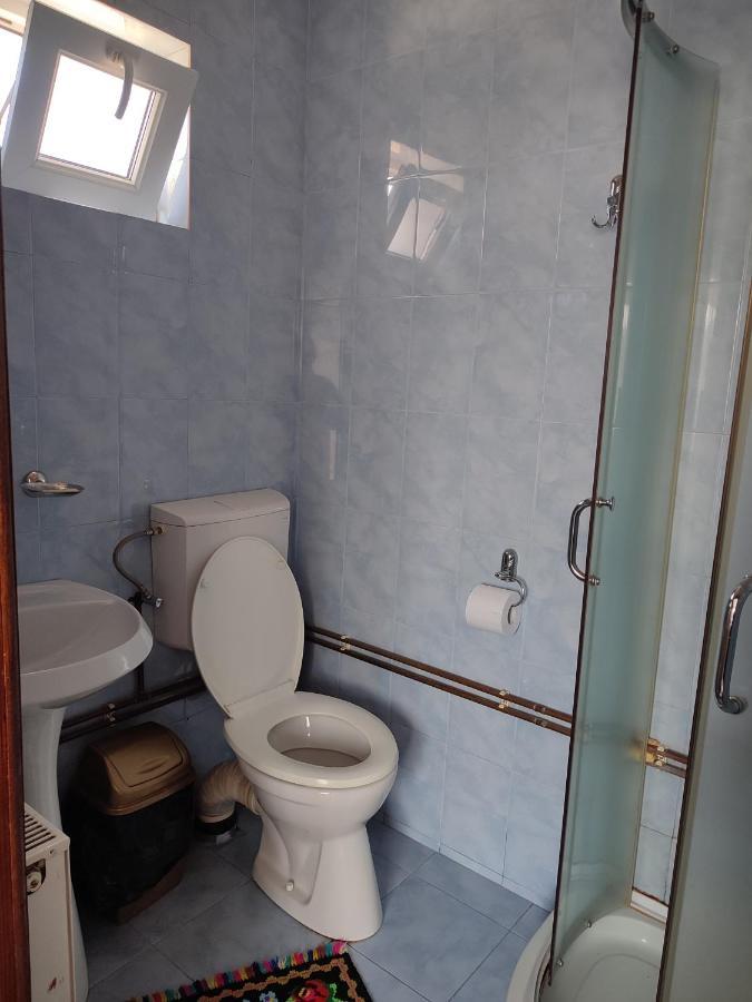Hotel Casa Irilen à Mînăstirea Humorului Extérieur photo